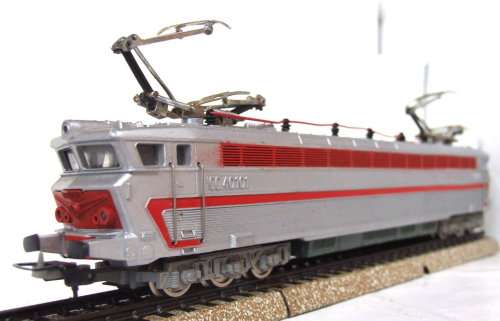 LIMA HO: Vintage Trans-Europe CC4010 Electric Loco in good un-boxed operating condition (Italy)