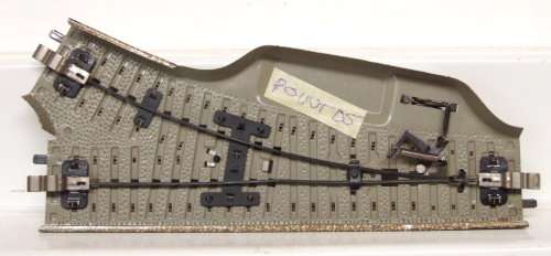 MARKLIN HO/OO:  Vintage 3 Rail LH Manual Point in good un-boxed operational condition.(Germany)