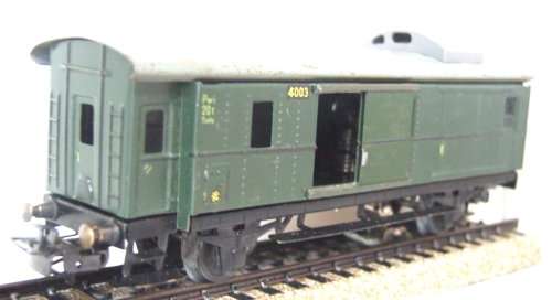 MARKLIN HO:  Vintage DB Baggage Car in fair used, un-boxed condition (Germany)