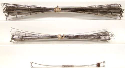 MARKLIN HO:  34 x 3-Rail AC Catenary System Overhead Wires in good used un-boxed condition (Germany)