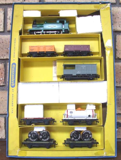 HORNBY BUBLO OO:Vintage English 0-6-0 Steam Freight Set with Extras in good boxed condition(England)