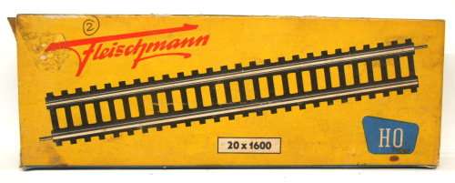 FLEISCHMANN HO: 20pc Hollow Tin Metal Track in very good boxed condition.(Germany)