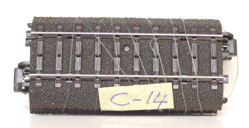 MARKLIN HO:2pc 3 Rail Metal/Plastic C-Type Track (#077) in very good un-boxed condition.(Germany)