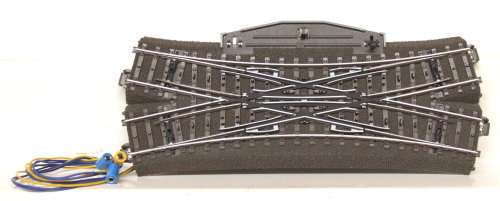 MARKLIN HO: 3 Rail Metal/Plastic C-Type Double Slip (#624) in very good un-boxed condition.(Germany)