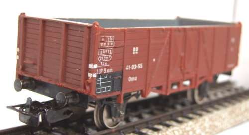 MARKLIN HO: Vintage 2 rail  Freight Wagon in fair un-boxed condition (Germany)
