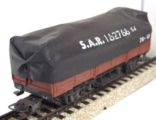 LIMA HO: SAR Tarpaulin Freight Wagon in Fair un-boxed condition (Italy)