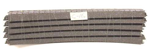 MARKLIN HO: 5pc 3 Rail Metal/Plastic C-Type Track (#130) in very good un-boxed condition.(Germany)