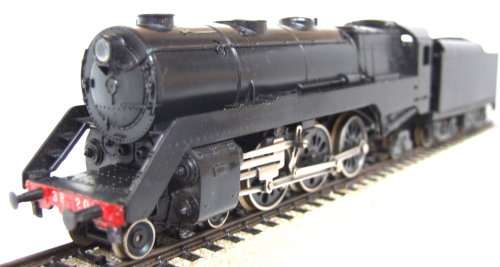 LIMA HO: 4-6-2 Steam Locomotive and Tender in Fair un-boxed, used condition (Italy)