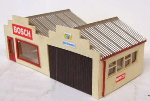 SCENERY HO: Mechanical Workshop Building in fair used unboxed condition