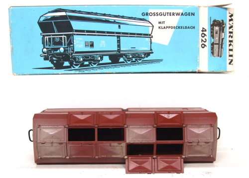 MARKLIN HO:Rare 3-rail AC Grain Wagon in Very Good boxed condition (Germany)