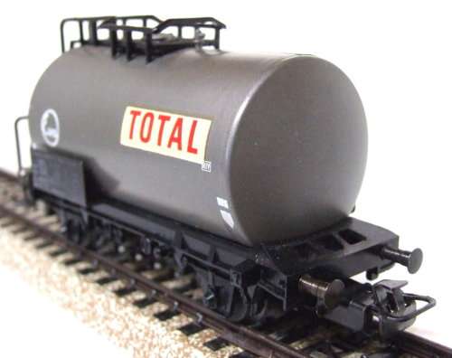 MARKLIN HO:Rare 3-rail AC TOTAL Tank Wagon(4645) in Very Good boxed condition (Germany)