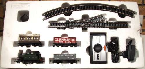 HORNBY OO:Modern English 0-4-0 Steam Passenger Freight Set in LIKE NEW boxed condition(China)