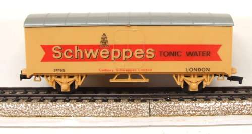 LIMA HO: SHWEPPES Closed Wagon in good used & un-boxed condition (Italy)