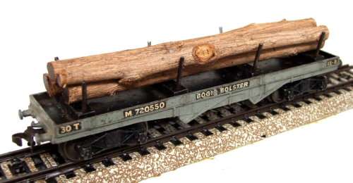 HORBY DIABLO OO/HO: Vintage 3rail Low Bed  wagon with Log load in good un-boxed condition (England)