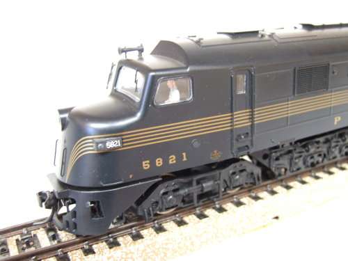 BRAODWAY LIMITED HO: BALDWIN CENTIPEDE Loco with DCC + Sound in Very Good boxed condition (USA)