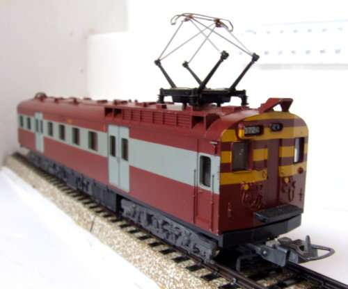 LIMA HO: SAR 1st Class  Suburban Motor Coach(Powered) in Very Good, un-boxed, used condition (Italy)