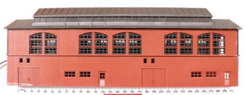 LIMA HO: Large Engine Shed with Light in good unboxed condition.(Italy)