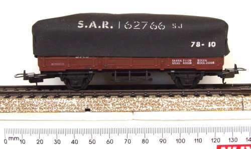 LIMA HO: SAR ES Tarpaulin Freight Wagon in Good un-boxed condition (Italy)