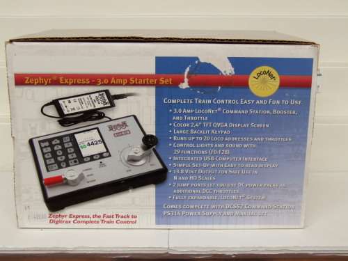 DIGITRAX DCC SYSTEM: ZEPHYER Express DCC Controller in Like New Operating boxed Condition(USA)