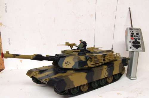 1:24 RC BATTLE TANK: Original HengLong Fully Functional MI-A2 ABRAMS Tank in Good condition(China).