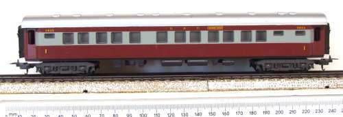 LIMA HO: SAR Johannesburg Trans Karoo 1st Class Coach in VERY Good, boxed condition (Italy)