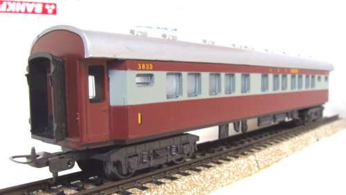 LIMA HO: SAR Johannesburg Trans Karoo 1st Class Coach in VERY Good, boxed condition (Italy)