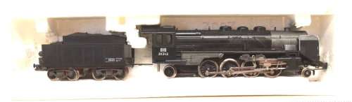 LIMA HO: SAR Lookalike  2-8-2  DB Steam Locomotive + Tender in good boxed, used condition (Italy)