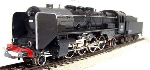 LIMA HO: SAR Lookalike  2-8-2  DB Steam Locomotive + Tender in good boxed, used condition (Italy)