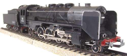LIMA HO: SAR Lookalike  2-8-2  DB Steam Locomotive + Tender in good boxed, used condition (Italy)