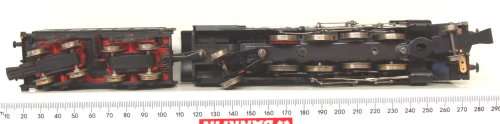 LIMA HO: SAR Lookalike  2-8-2  DB Steam Locomotive + Tender in good boxed, used condition (Italy)