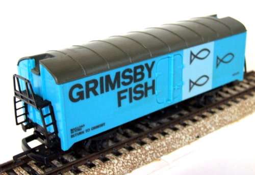 LIMA HO:  GRIMSBY FISH Refrigerated Closed  Wagon in fair un-boxed condition (Italy)