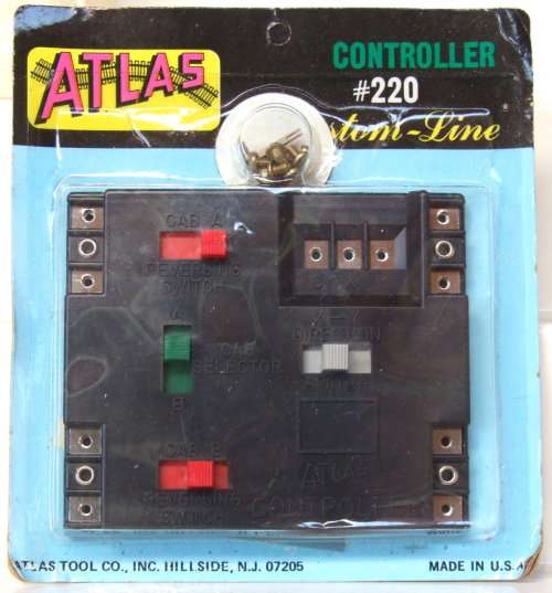 ATLAS SCENERY HO: On Auction is this Carded Switch Controller in Sealed condition.(USA)