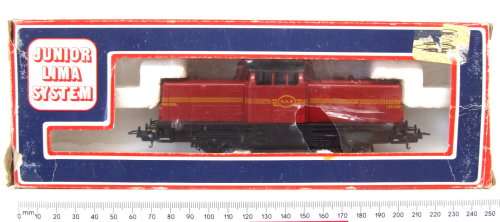 LIMA HO: SAR Red Locomotive in LIKE NEW boxed operating condition (Italy)