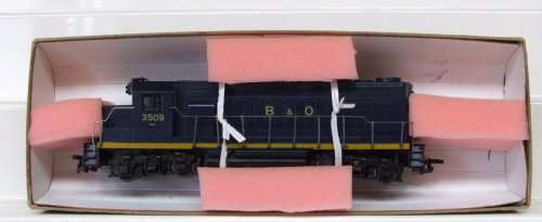 ATHEARN HO: Detailed EMD GP 35 B&O Diesel  Locomotive in Fair boxed condition (USA)