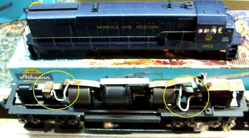 ATHEARN HO: Detailed  GE-U28-B N&W Diesel  Locomotive in Fair boxed condition (USA)