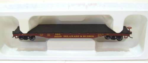 BACHMANN SILVER HO: Vintage D&H Flat Car in NEW boxed condition(China)