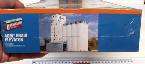 WALTHERS SCENERY HO: Large Unassembled ADM Grain Elevator in NEW Sealed boxed condition (Denmark)