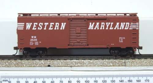 BACHMANN SILVER HO: WM American 40' Box Car in Like New boxed condition (China)