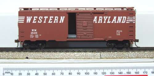 BACHMANN SILVER HO: WM American 40' Box Car in Like New boxed condition (China)