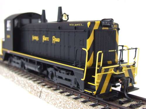 BROADWAY PARAGON2  HO:  EMD Switcher SW7 Loco with DCC Sound Decoder in NEW boxed condition(China)