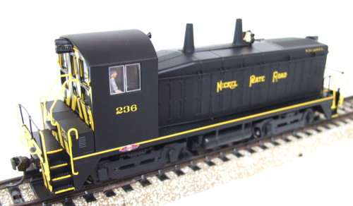 BROADWAY PARAGON2  HO:  EMD Switcher SW7 Loco with DCC Sound Decoder in NEW boxed condition(China)
