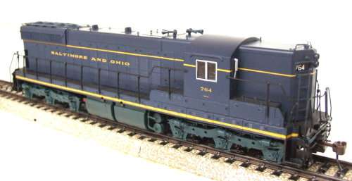 PROTO 2000 SERIES HO: American SD7 EMD DCC ready Loco in Like New boxed condition(USA)