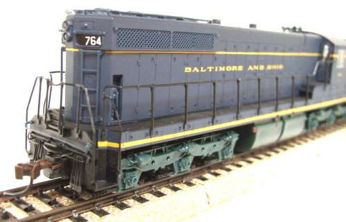 PROTO 2000 SERIES HO: American SD7 EMD DCC ready Loco in Like New boxed condition(USA)