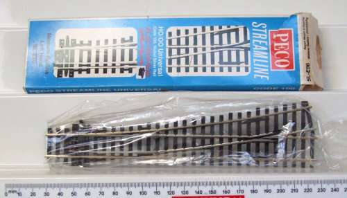 PECO HO/OO: Nickel Silver L/Hand Man Turnout(SL96)Code100 in New operational condition.(Eng)