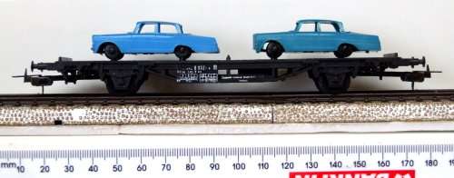 LIMA HO: Auto transporter with 2x Merc Car Load in good used & un-boxed condition (Italy)
