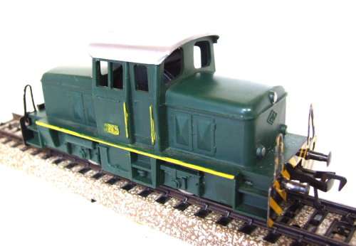 FLEISCHMANN HO: Vintage Diesel Shunter Loco in Fair Operating Used Condition  (Germany)