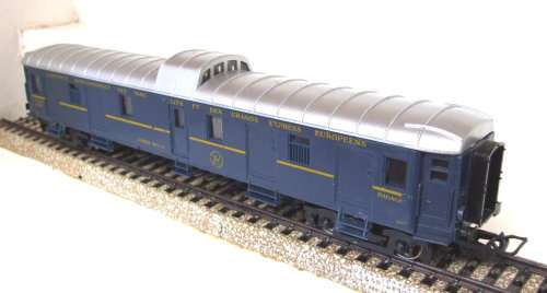 JOUEF HO: Blue Luggage/Guards Van in Fair, refurbished un-boxed condition (France)