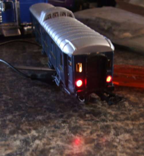 JOUEF HO: Blue Luggage/Guards Van in Fair, refurbished un-boxed condition (France)