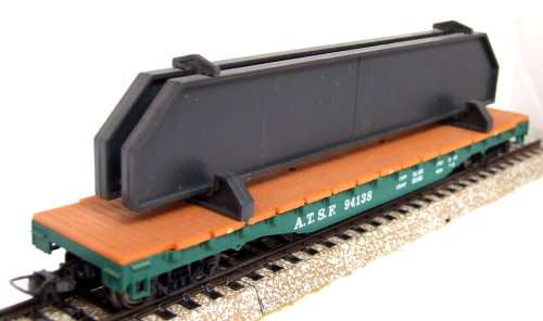MEHANO HO: ATSF Detailed American 50' Flat Car With Steel Load in Good Un-boxed condition(Slovenia)