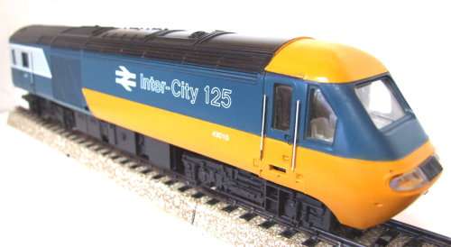 HORNBY OO:Detailed High Speed INTER-CITY Locomotive(Powered) in LIKE NEW unboxed condition (England)